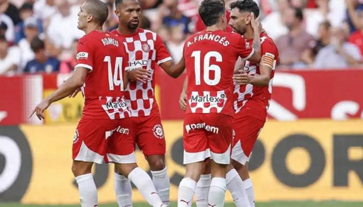 颠覆西甲！赫罗纳用平民阵容吊打传统强队，这打法谁能挡得住？