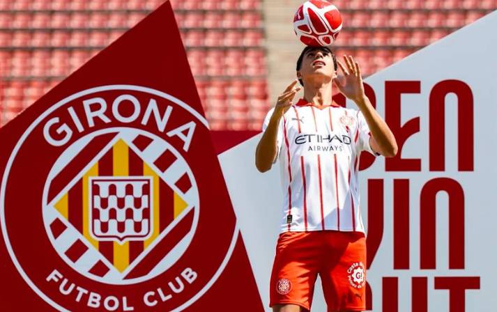 绝境求生！赫罗纳主力伤病潮下硬刚强敌，19岁新星临危受命成防线支柱